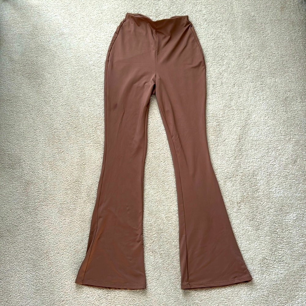 Flared leggings